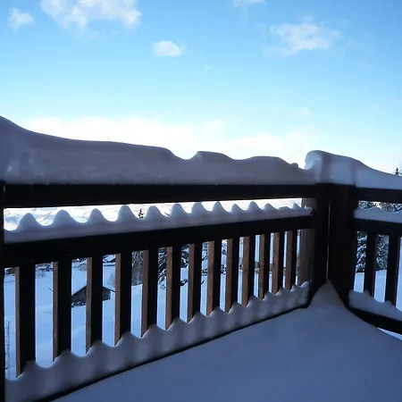 Chalet Altitude 1600 *